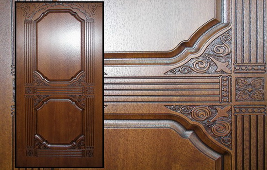 Деревянные накладки на металлическую дверь