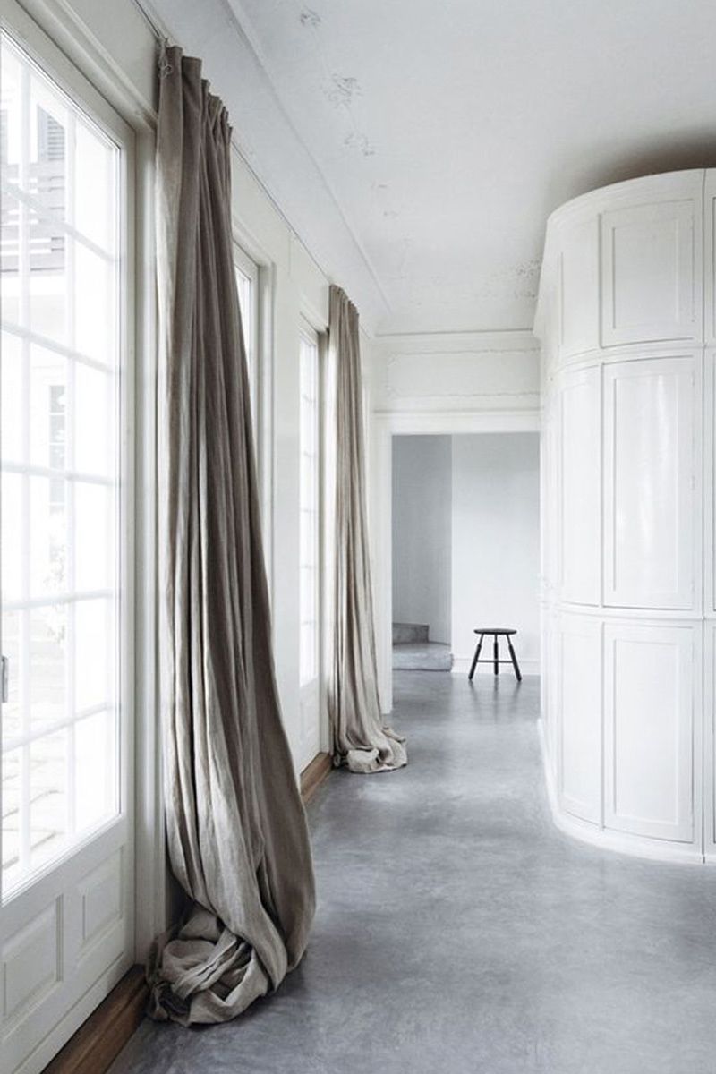 Gray floor leaning curtain