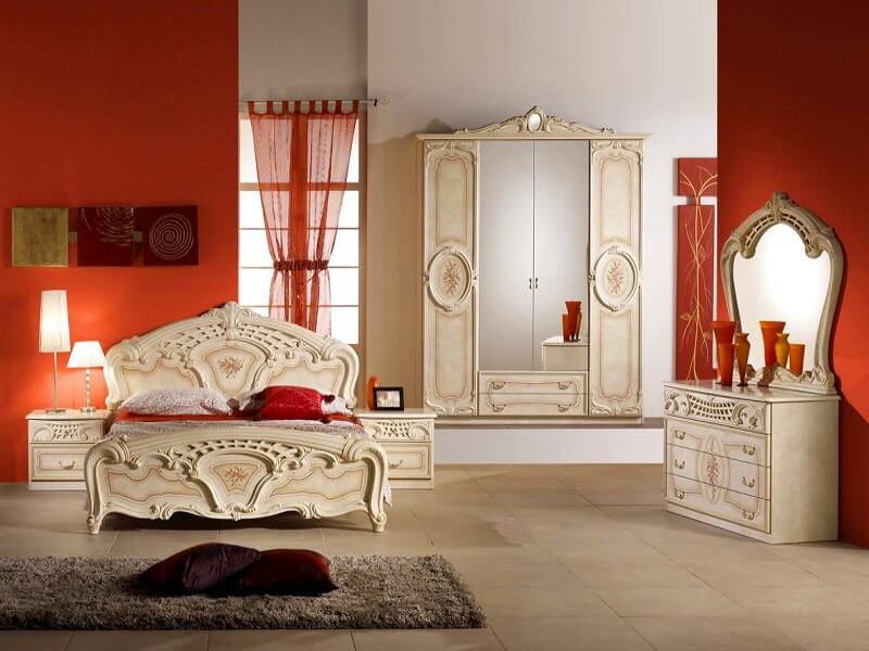 Спальный гарнитур в классическом стиле